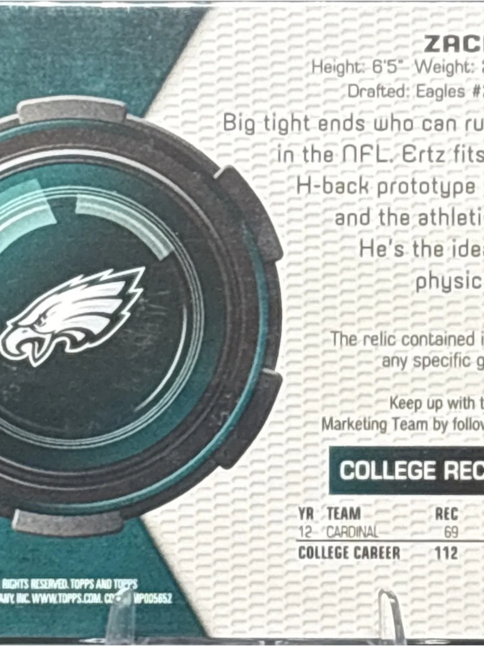 Topps Chrome Zach Ertz Rookie Football Trading Card - memorabilia